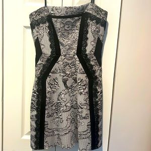 BCBGMAXAZRIA Dress Size 8